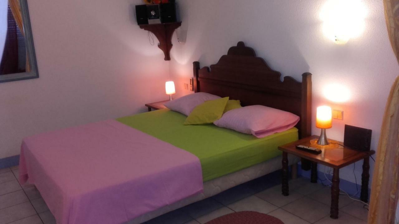 Appartement Sunburst Sainte-Anne Dış mekan fotoğraf